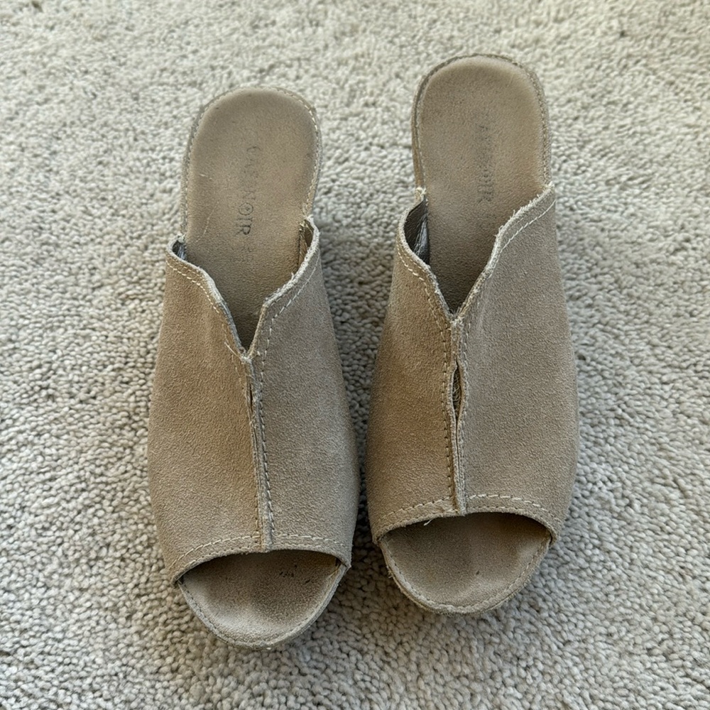 Cafe Noir platform sandals size 38